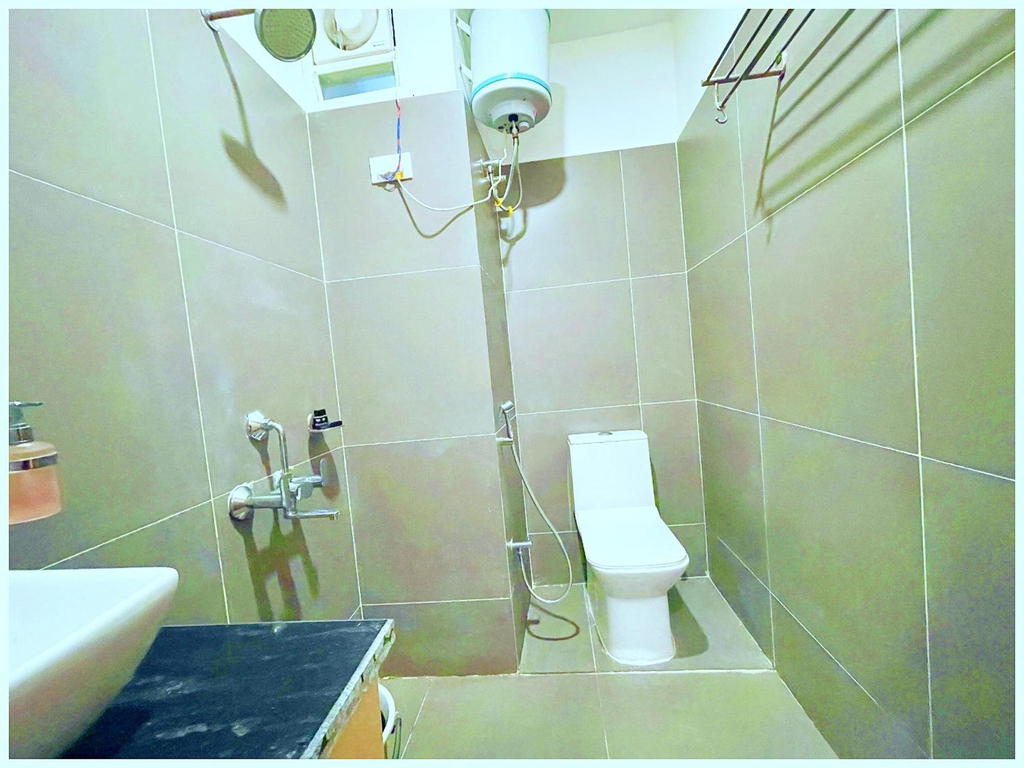 Simla Hotel K R I S H N A B - B Near Mall Road And Temple Bagian luar foto