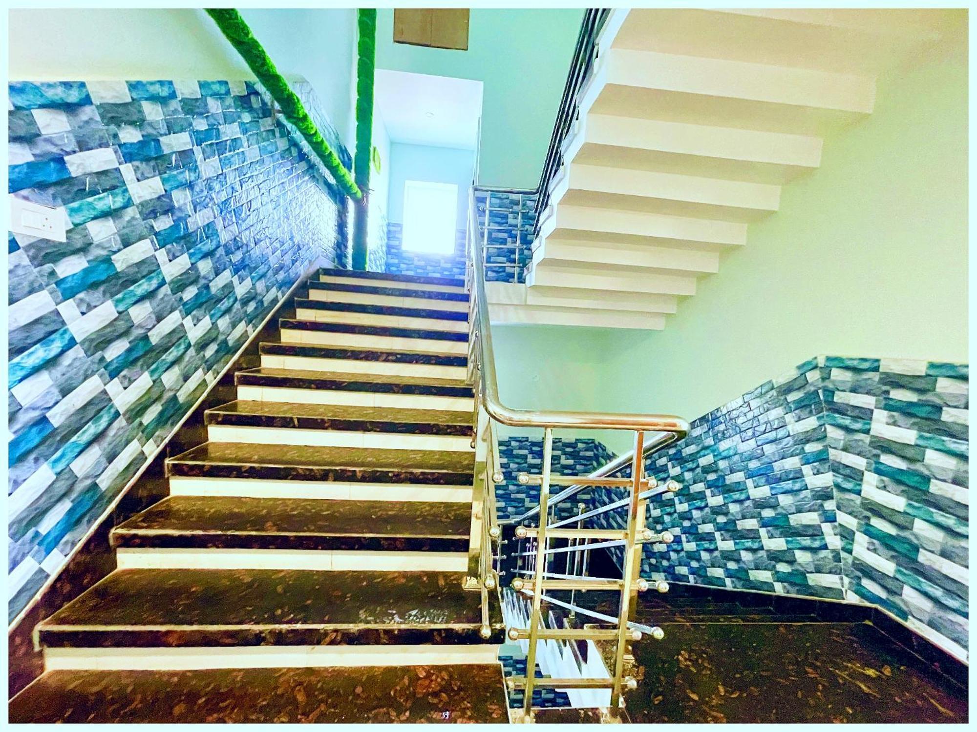Simla Hotel K R I S H N A B - B Near Mall Road And Temple Bagian luar foto