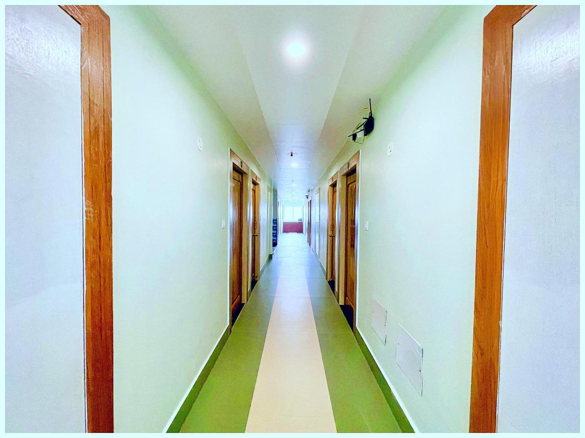 Simla Hotel K R I S H N A B - B Near Mall Road And Temple Bagian luar foto